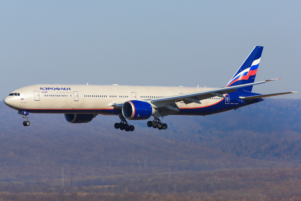 Aeroflot_-_Russian_Airlines,_Boeing_777-300ER,_VP-BGC