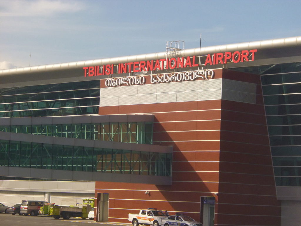 tbilisi_international_airport_p1000075_8848947801