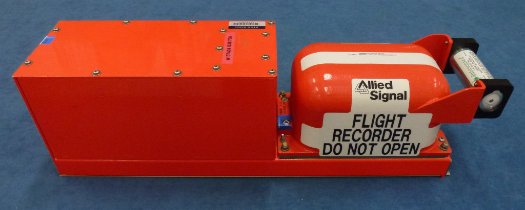 htFlight Data Recorder