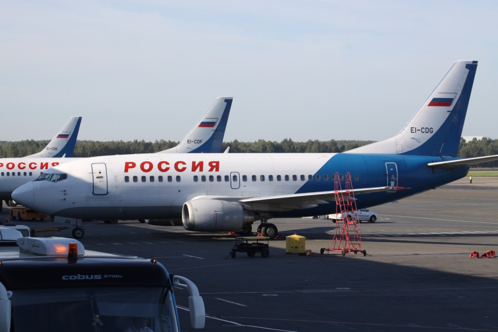 EI-CDG_Boeing_B.737_Rossiya_in_basic_Pulkovo_Colours_(8135469857)