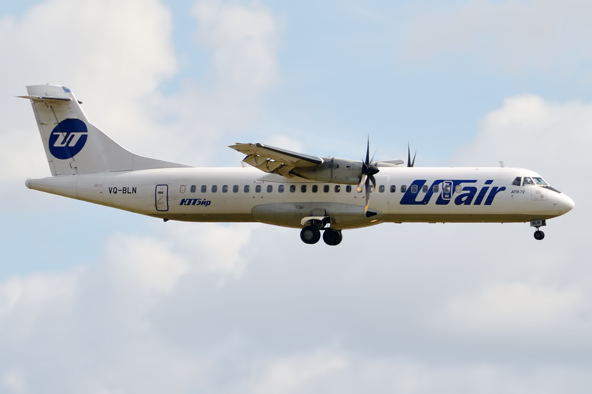 UTair_VQ-BLN_ATR_72-500_21274576246.jpg